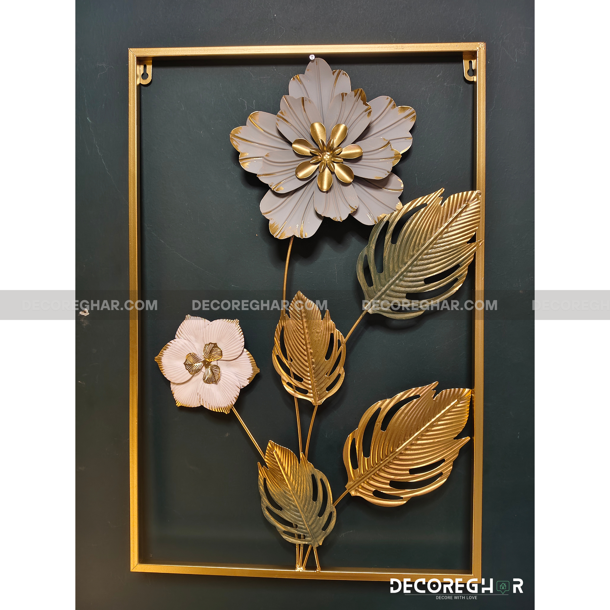 Imported Premium Quality Metal Flower Frame – Elegant Decorative Wall Art