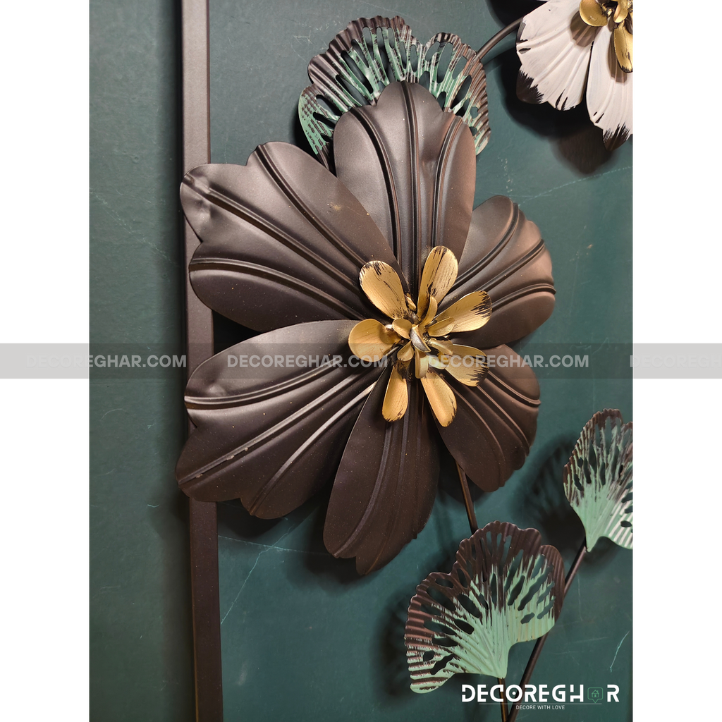 Imported Premium Quality Metal Flower Frame – Elegant Decorative Wall Art