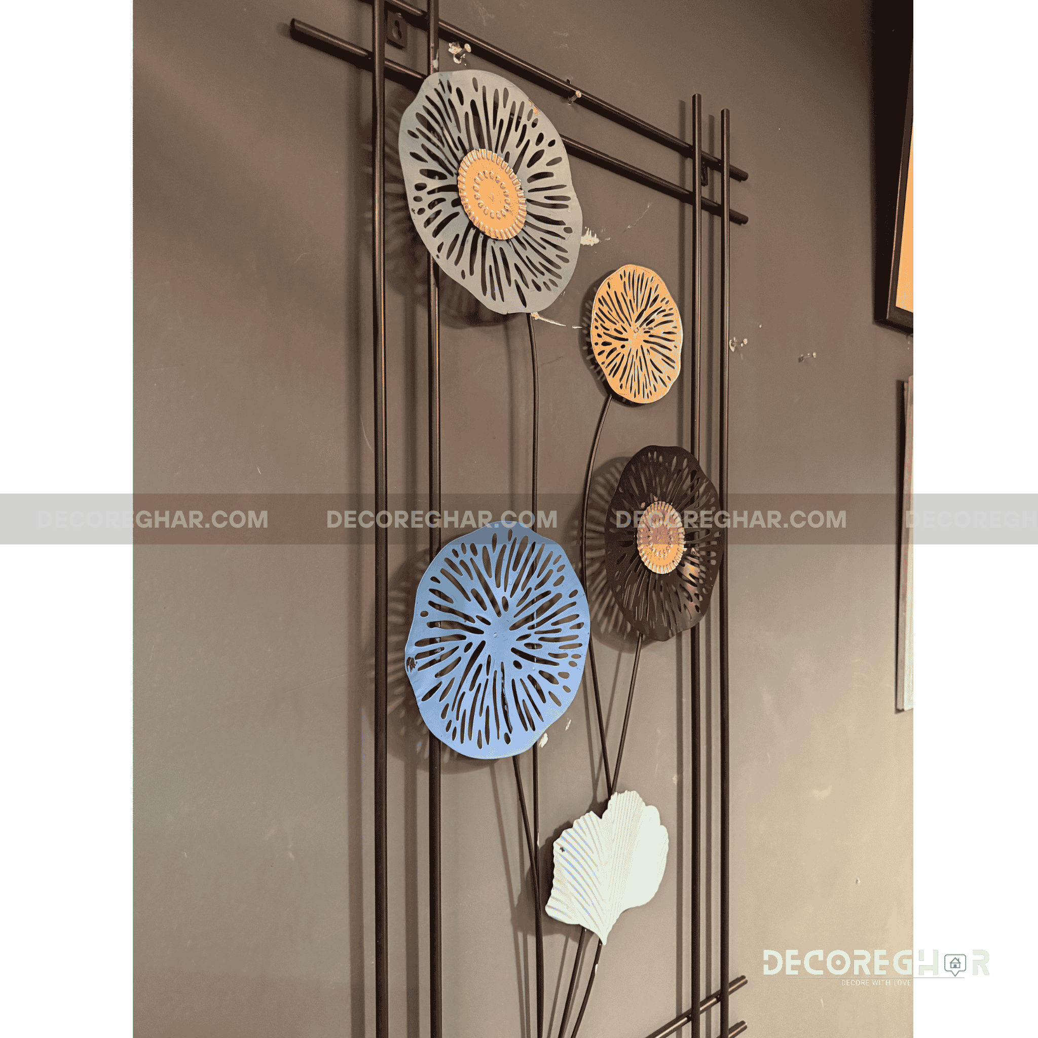 Modern Abstract Floral Metal Wall Art – Colorful Geometric Frame