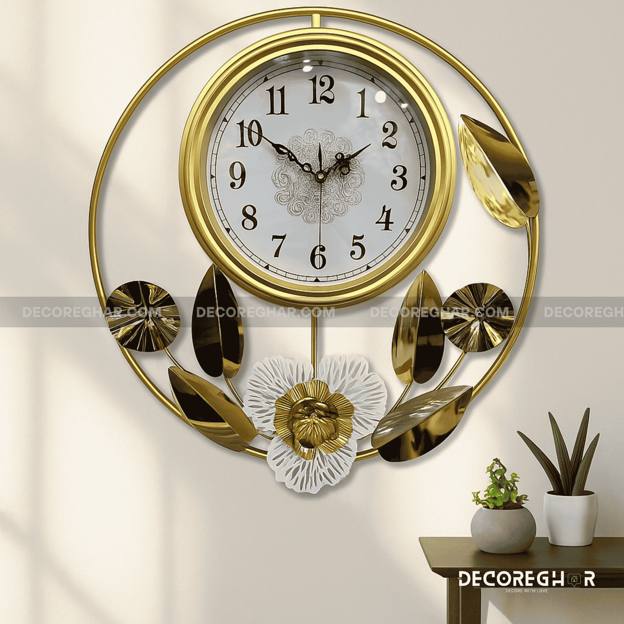 Luxury Gold Floral Wall Clock - Elegant Roman Numeral Decor for Living Room & Bedroom