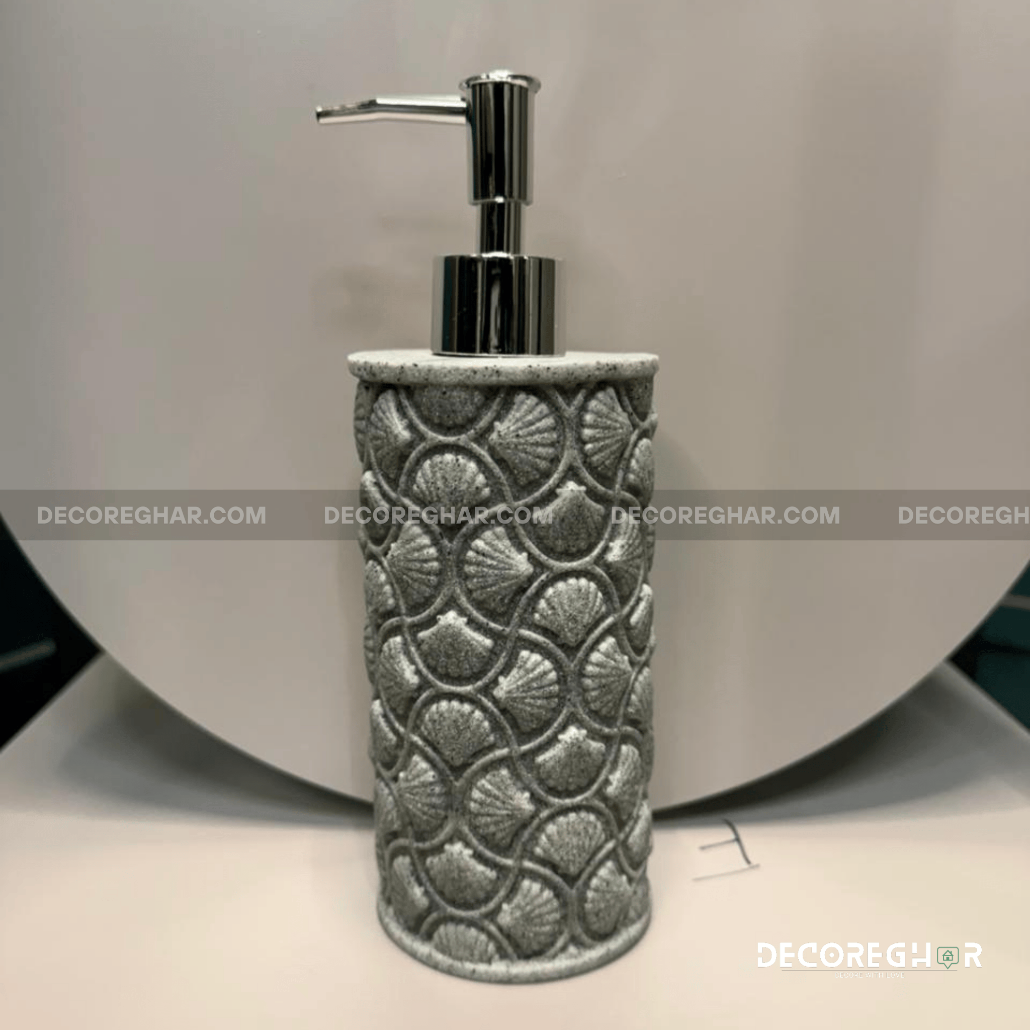 Coastal Grey Scalloped Bathroom Accessory Set | Textured Stone-Effect Finish