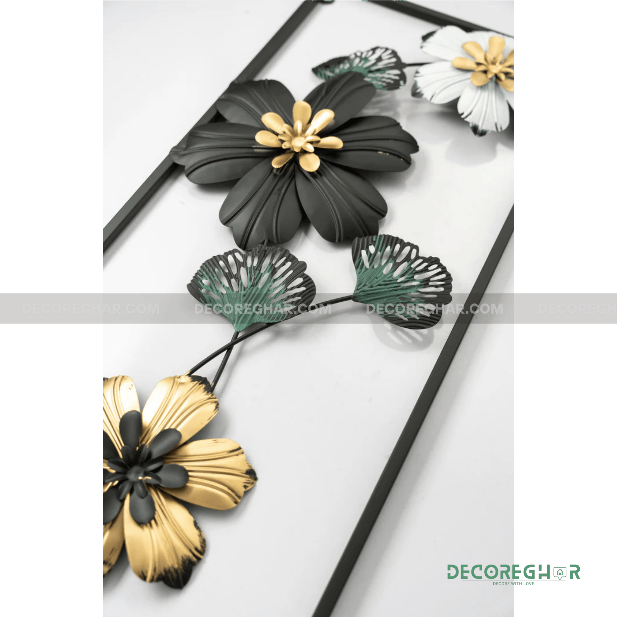Imported Premium Quality Metal Flower Frame – Elegant Decorative Wall Art
