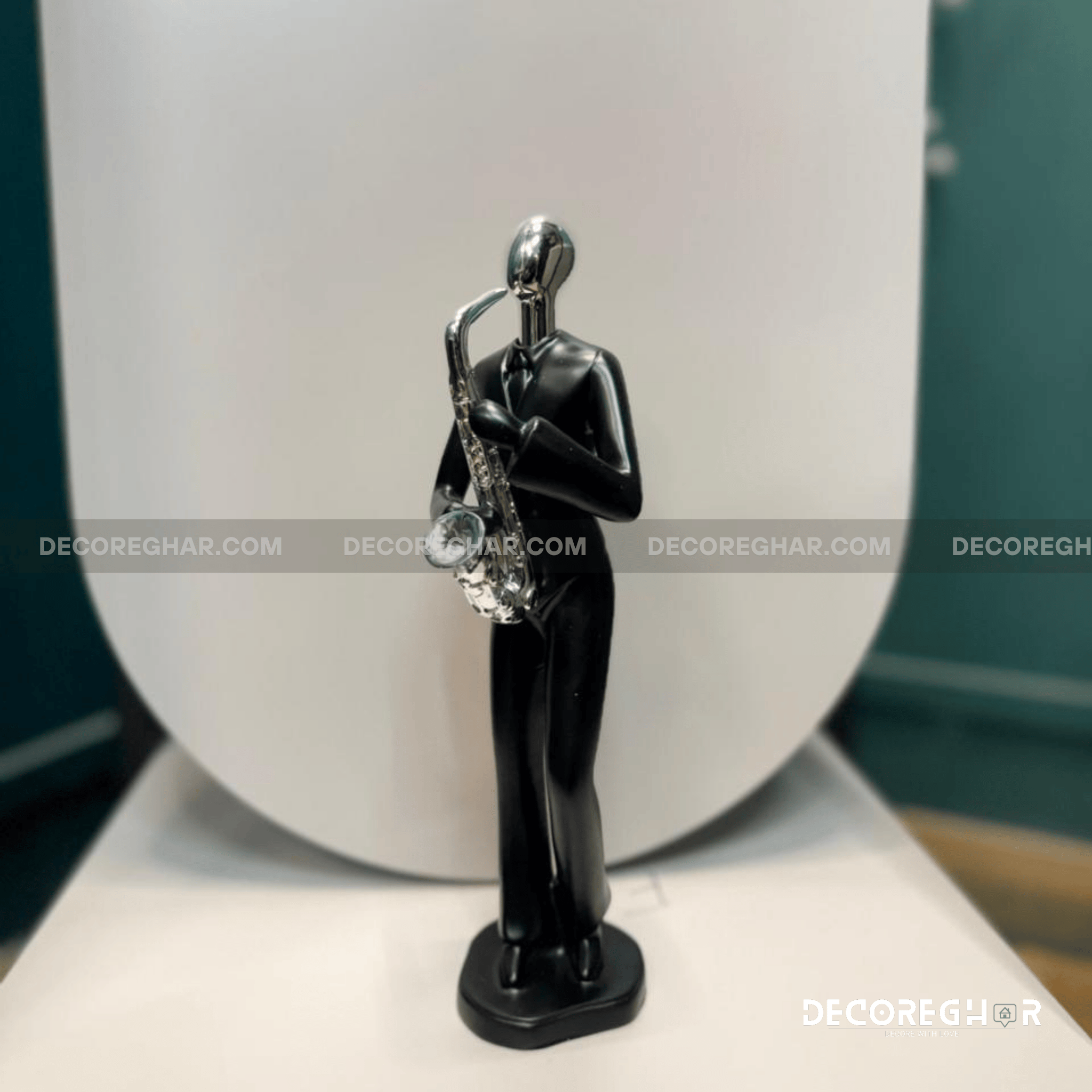 Elegant Porcelain Jazz Musician Figurine – Modern Black & Silver Home Décor Accent