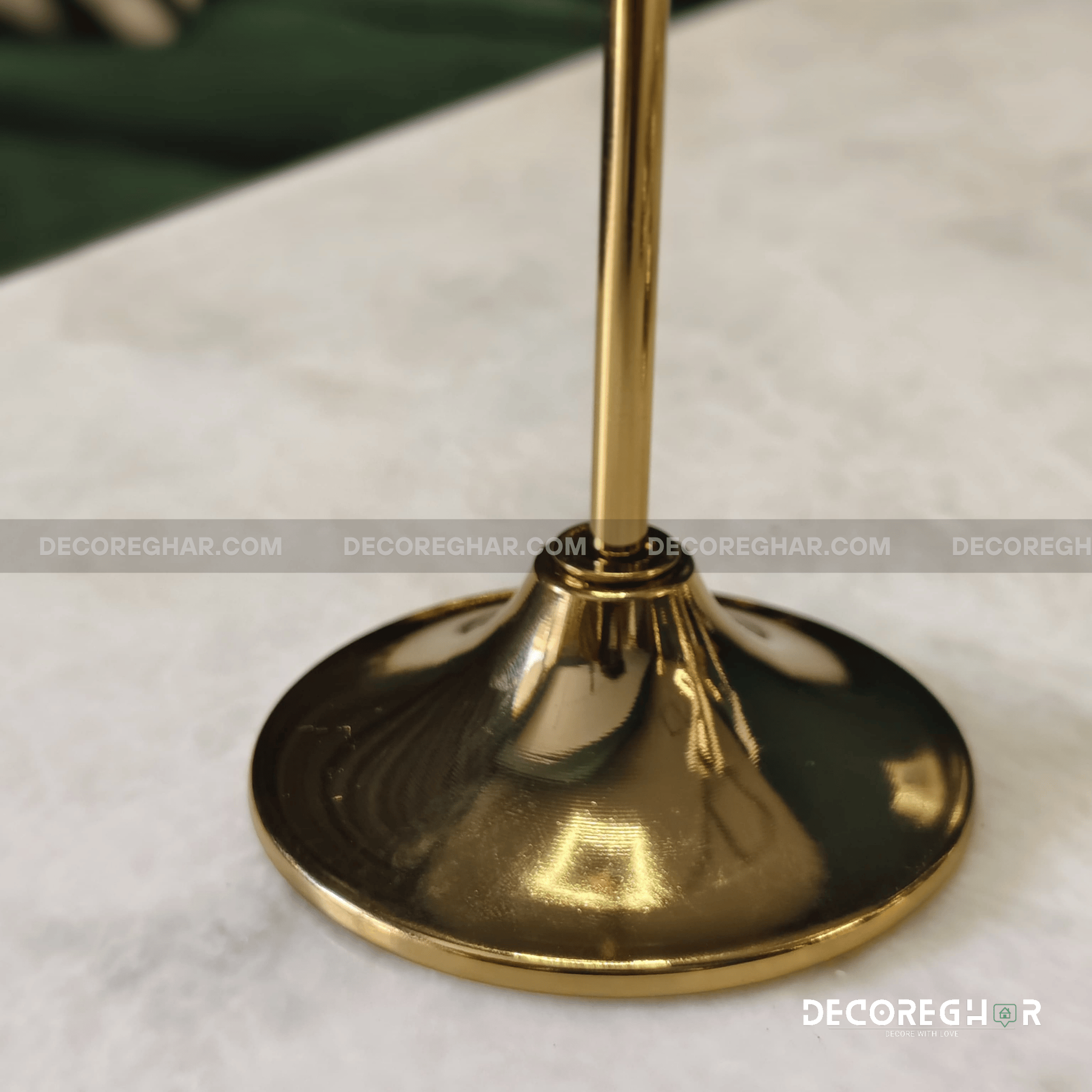 Elegant Gold Candle Holder Set – Modern Minimalist Metal Candle Stands for Home Décor