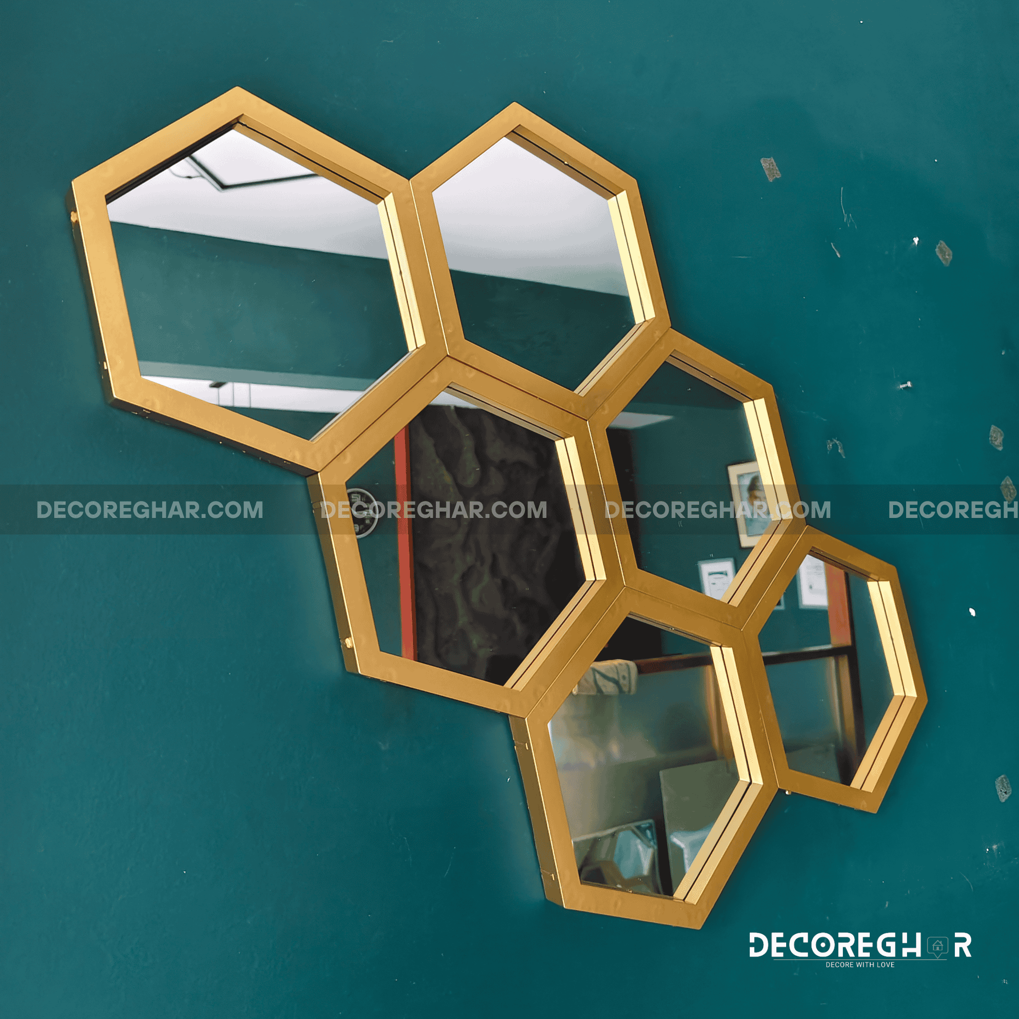 Hexagonal Honeycomb Wall Mirror – Modern Gold Frame