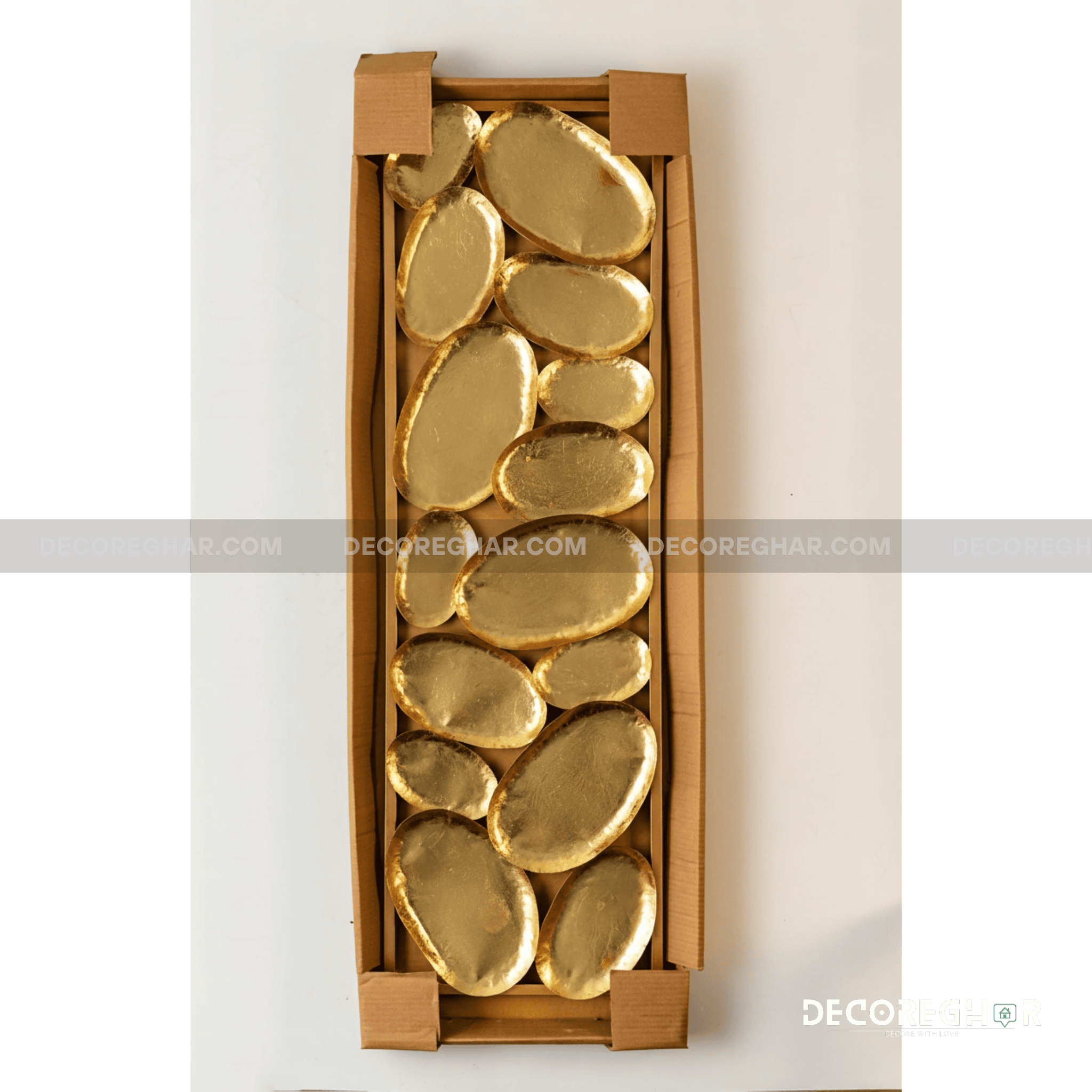 Golden Pebble Wall Art – Luxurious Metal Wall Décor