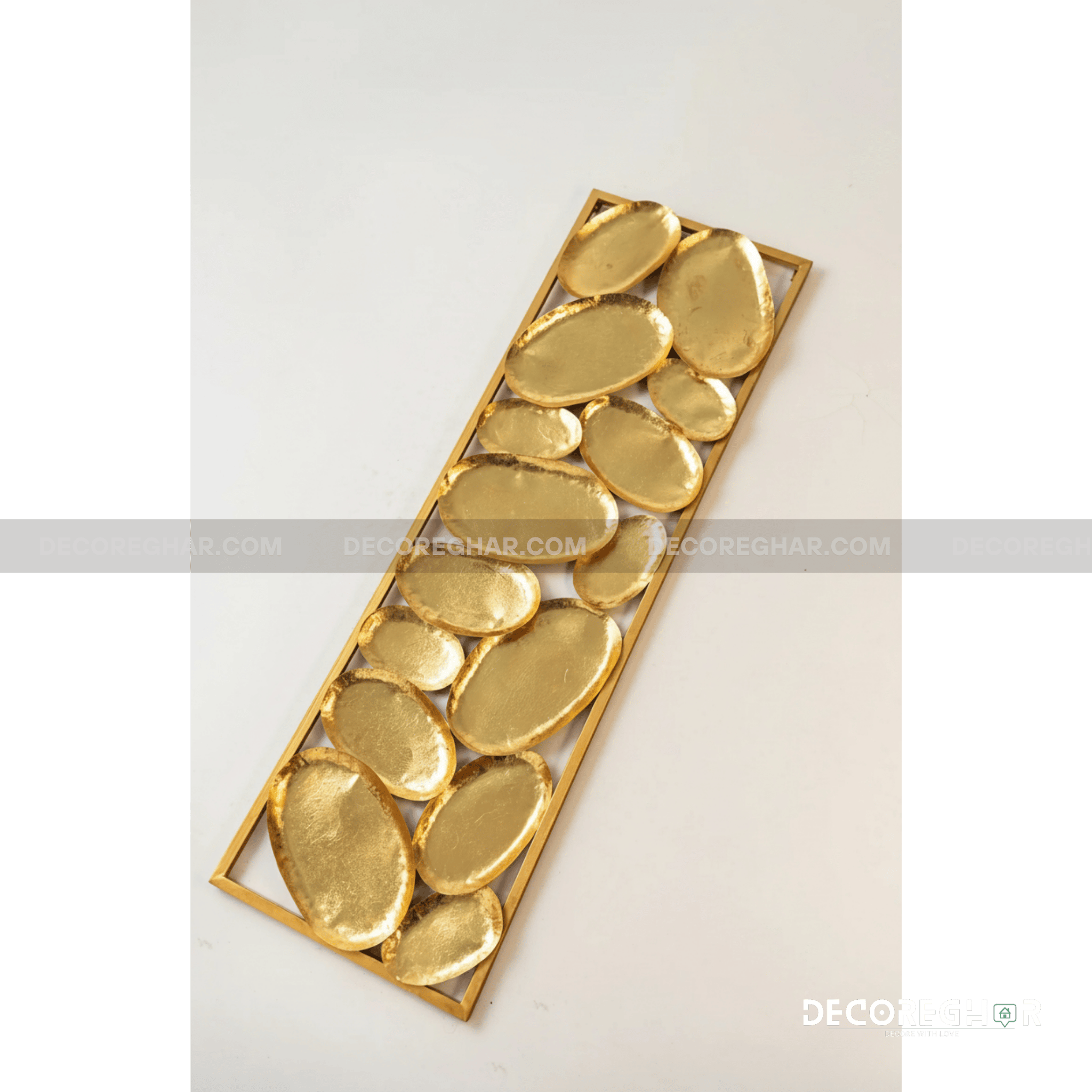 Golden Pebble Wall Art – Luxurious Metal Wall Décor